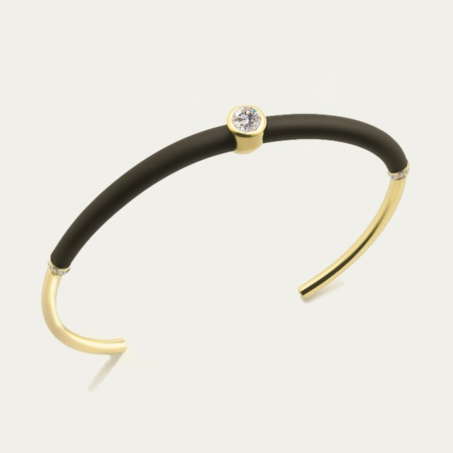 RUBBER ME ONE DIAMOND BANGLE